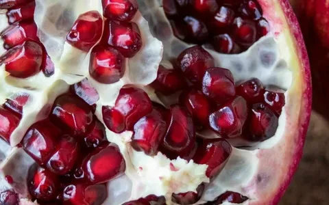 تصویر 5 از خرید انار شهرضا اصفهان + قیمت فروش استثنایی